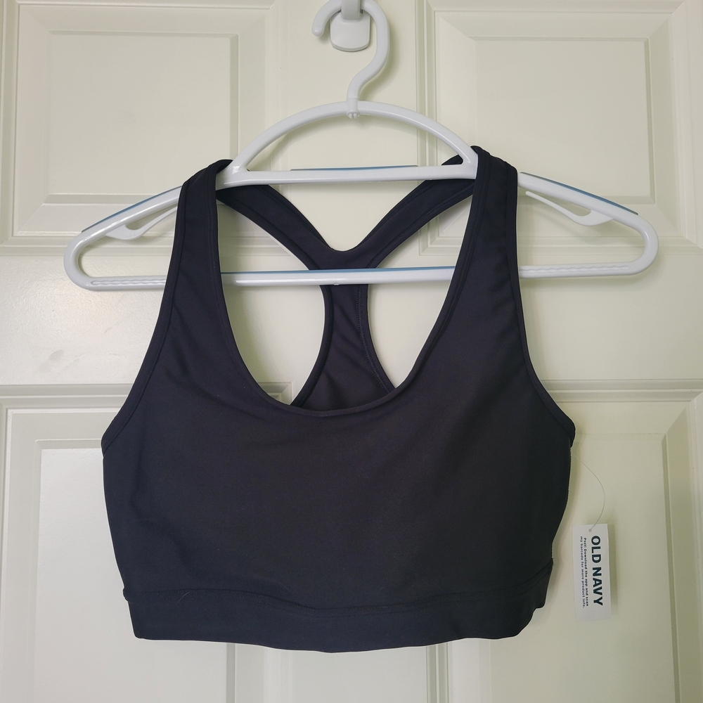 NWT:Old Navy Women's Black Racerback Sports Bra